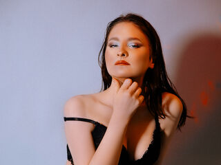 free liveshow KiraClair