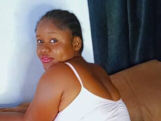 cam girl fingering KiraDon