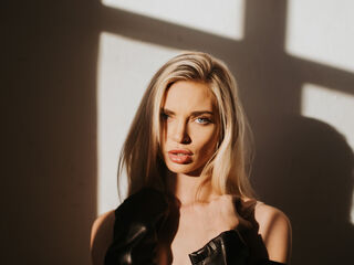 cyber sex chat room LanaSharapova