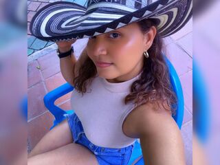 naked girl with webcam fingering LauraPhol