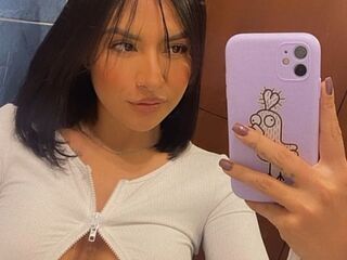 jasmin live cam LaurynJhons