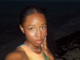 nude cam photo LilithAnnabell