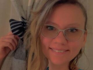 cam slut picture LiluRosey