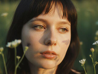 girl sex chat room LiluSoto