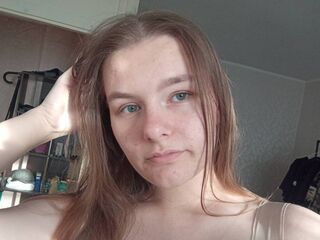 fingering webcam girl LucilleDeinert