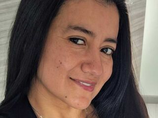 naked girl with webcam fingering MariaSoler