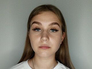 nude webcamgirl photo MeganPerson