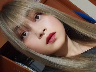 hot webcam show MercellaMorelli