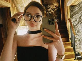free adult cam picture MiaForester