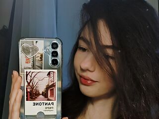 chat room picture MitziBreech