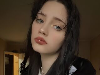 naked cam chatroom MyrtisHouzah