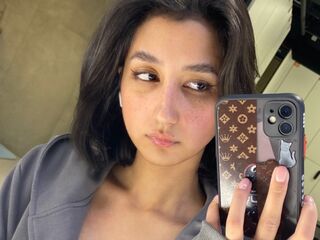 hot cam slut NubiaBeamish