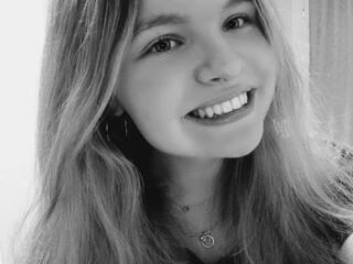 webcamgirl OneidaWinnike