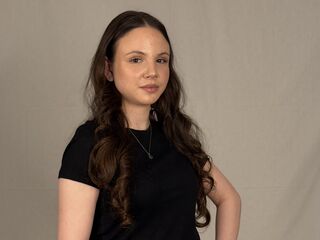 cam girl playing with vibrator RenateGitter