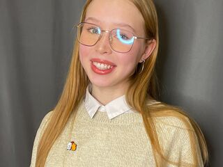 webcam show RomanaGuethle