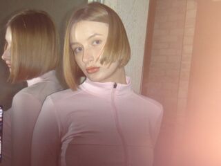 shower webcam RosinaHeverley