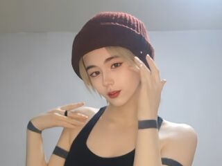 livesex cam RoxannCobio