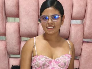 chatrubate cam girl SalomeHarman