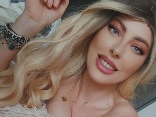 hot sex webcam ScarlettHunt