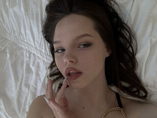 mastubating web cam girl SelenaNoelle