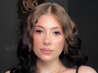 camwhore masturbating with vibrator ShayneKuster