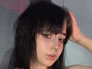 naughty cam girl fingering shaved pussy ShirlyDelfin