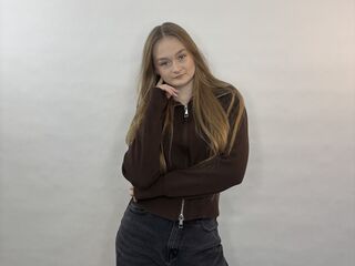 cam girl camsex SigneKeatley