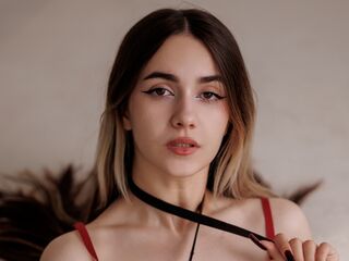 camwhore masturbating with vibrator SlaviaSun