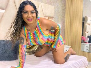 fingering webcam girl SophiaJonsom