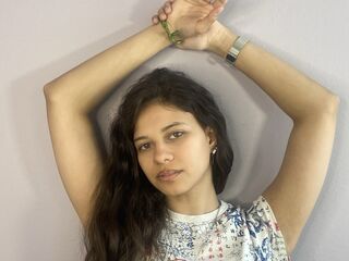 cam strip tease TaynaFreise