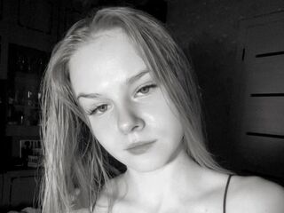 naked cam girl masturbating with sextoy TempieChoudhary