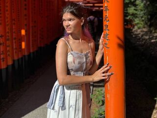 camwhore masturbating with vibrator ThuAllin