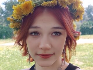 naked girl with webcam fingering pussy TristaBordonaro