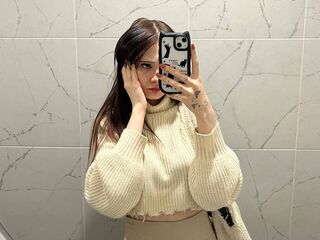 cam girl VeronaHewlett