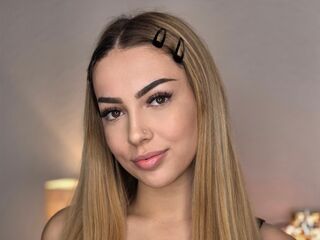 naked cam girl masturbating with sextoy ZaraPlaya