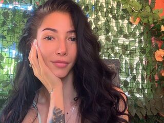nude cam girl photo Zianna